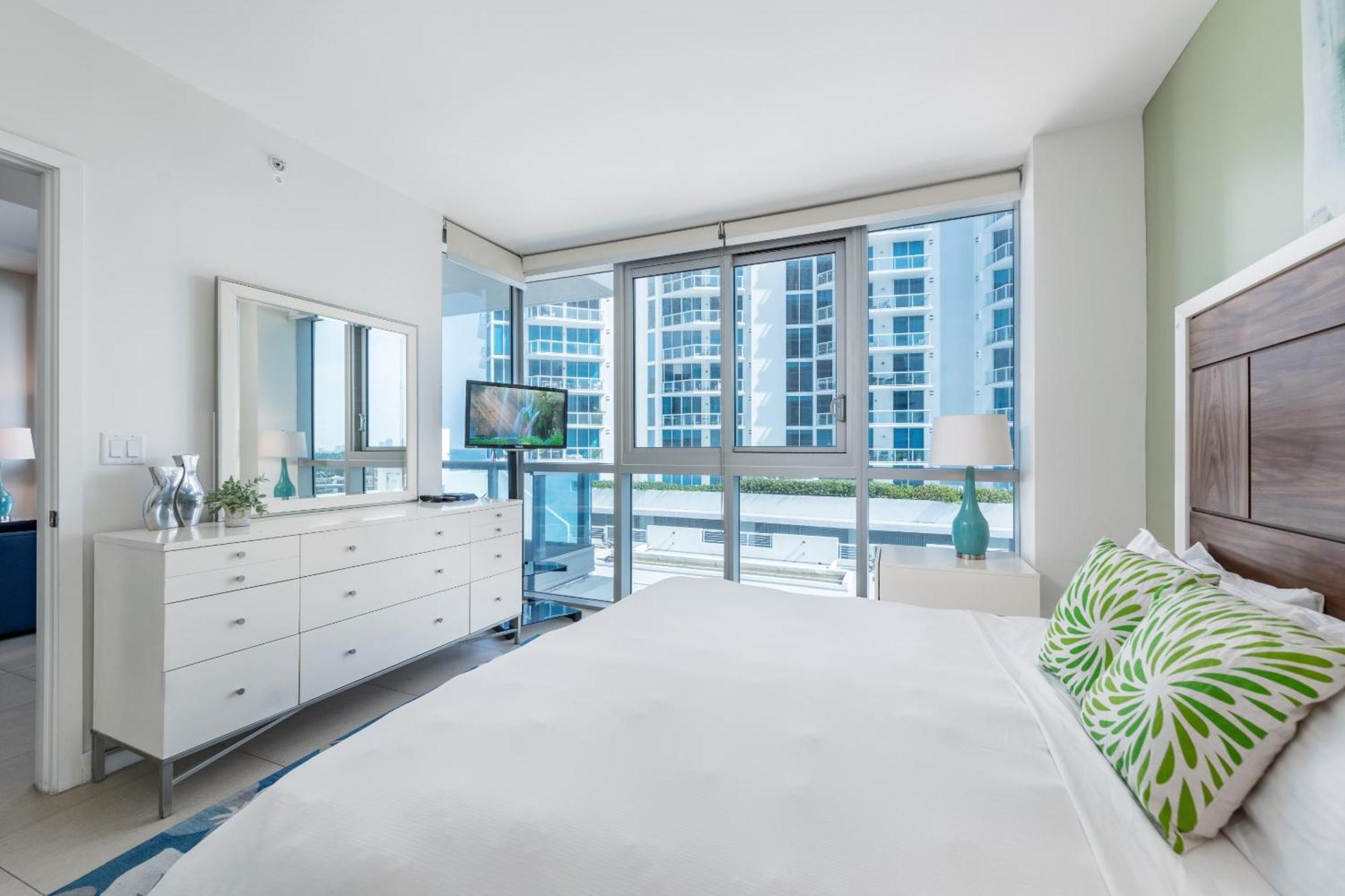 Bluebird Suites Monte Carlo Miami Beach Værelse billede