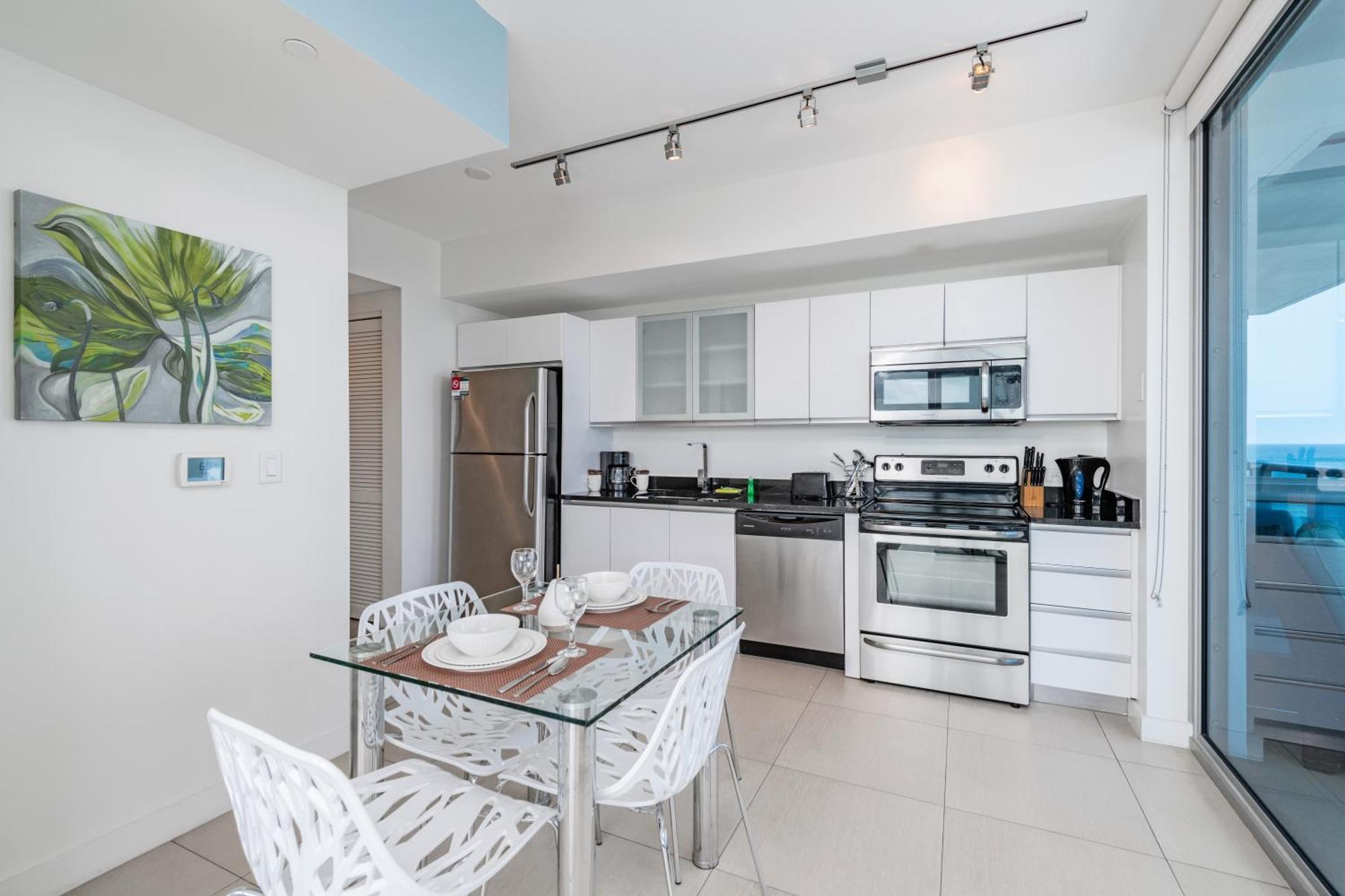 Bluebird Suites Monte Carlo Miami Beach Værelse billede