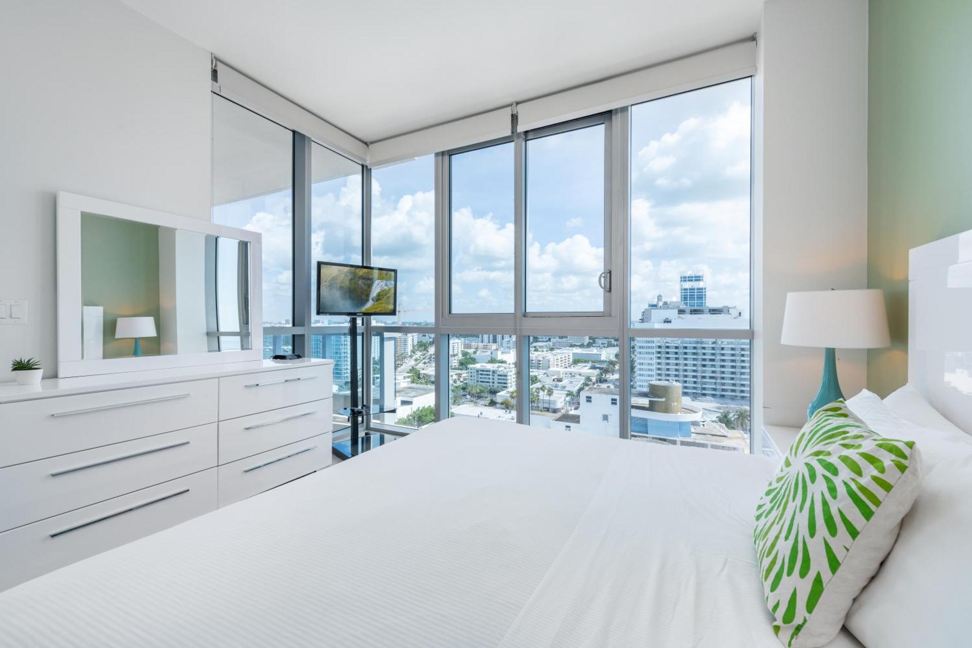 Bluebird Suites Monte Carlo Miami Beach Værelse billede